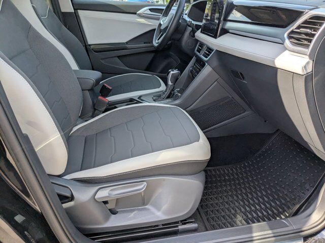 2025 Volkswagen Taos SE San Antonio TX