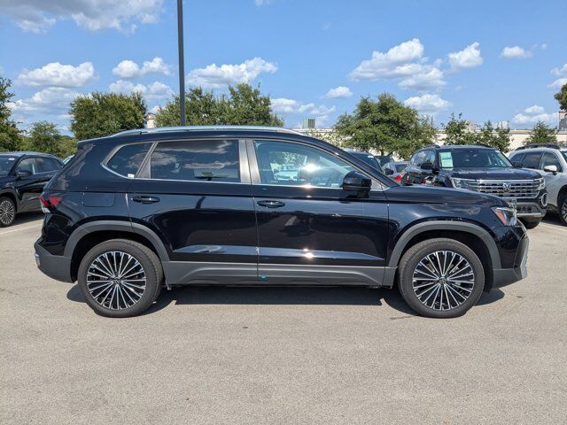 2025 Volkswagen Taos SE San Antonio TX