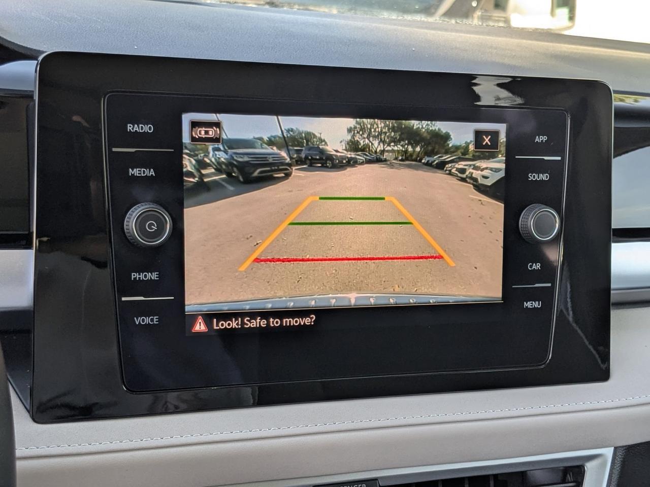 2025 Volkswagen Taos SE San Antonio TX