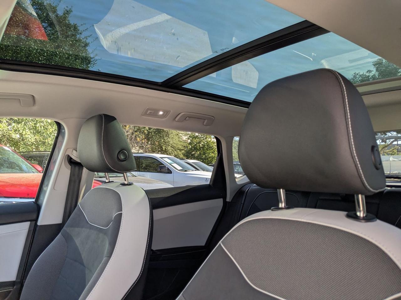 2025 Volkswagen Taos SE San Antonio TX