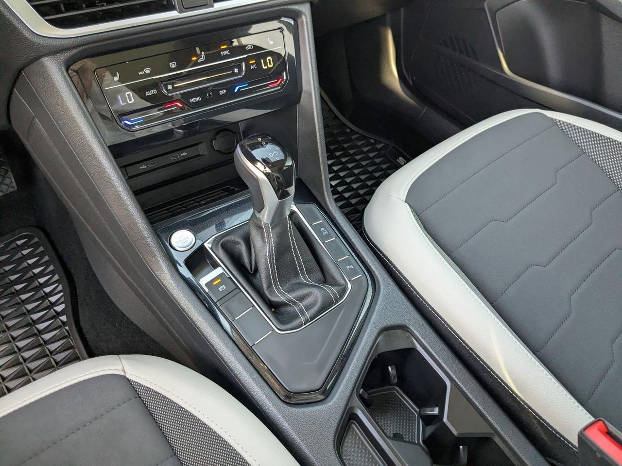 2025 Volkswagen Taos SE San Antonio TX