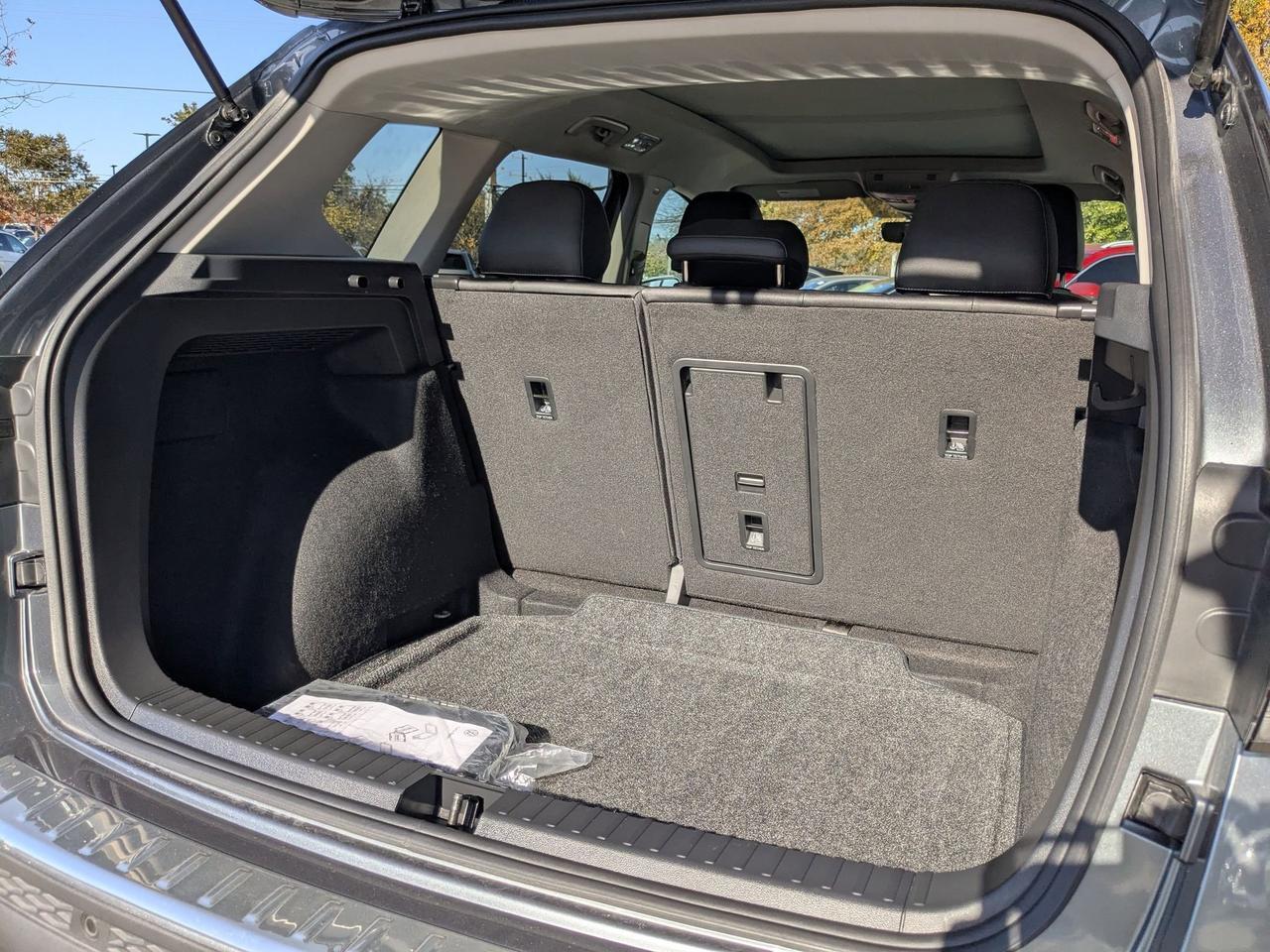 2025 Volkswagen Taos SE San Antonio TX