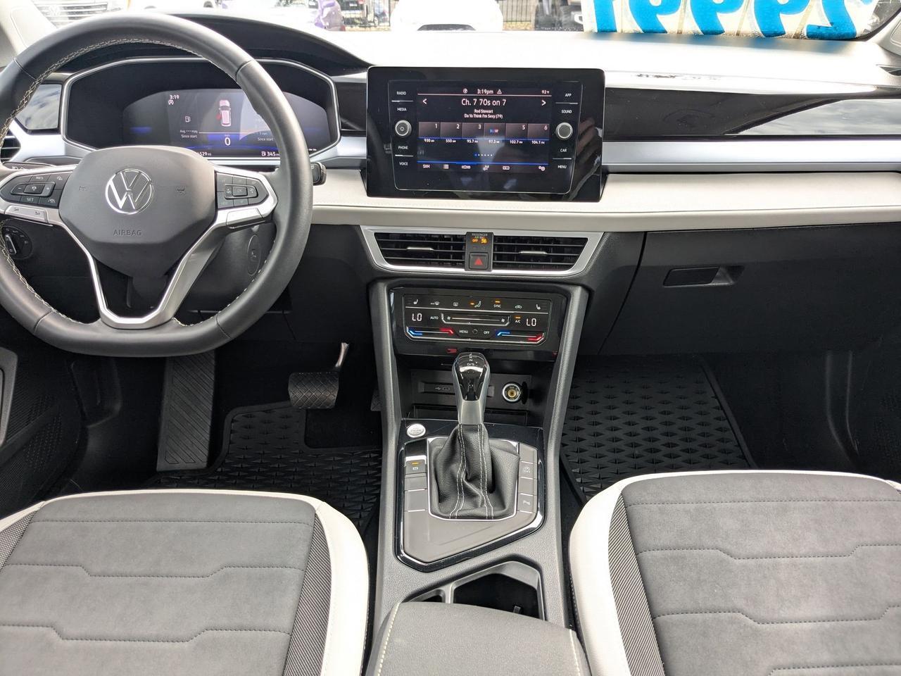 2025 Volkswagen Taos SE San Antonio TX