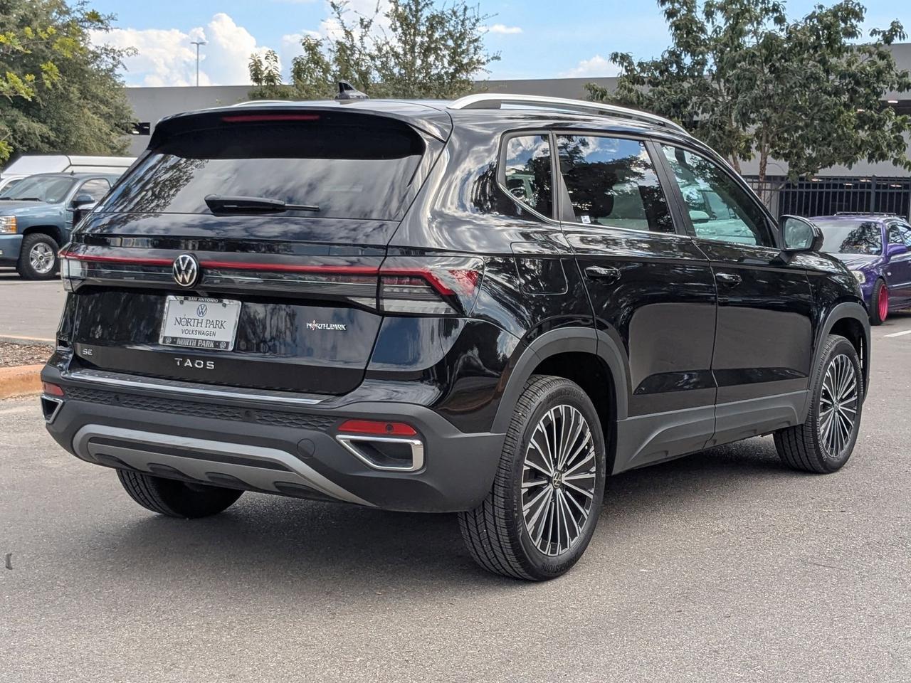 2025 Volkswagen Taos SE San Antonio TX