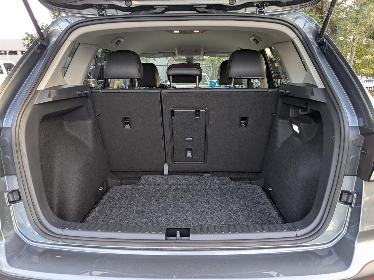 2025 Volkswagen Taos SE San Antonio TX