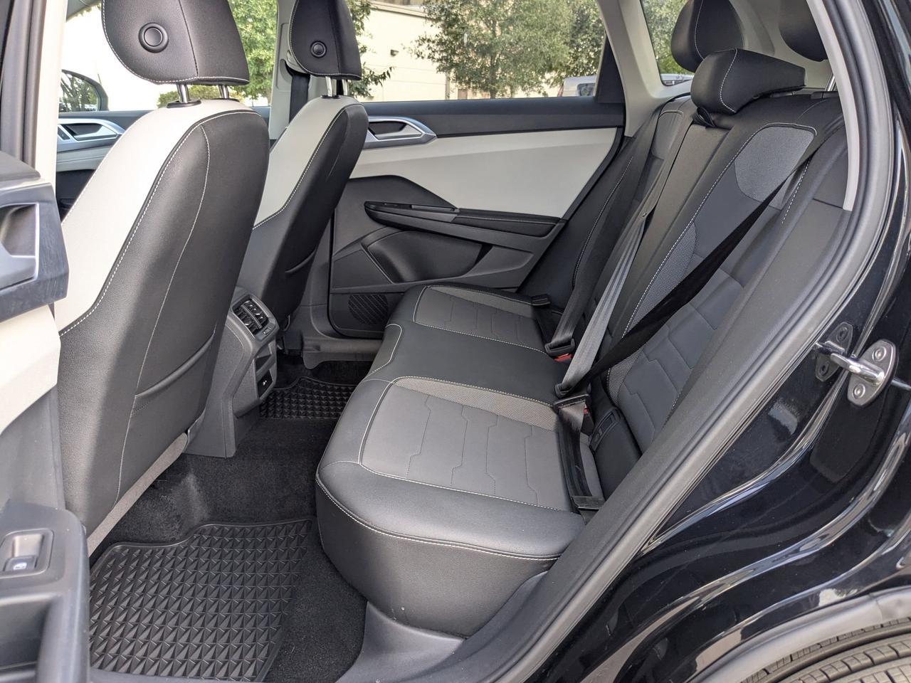 2025 Volkswagen Taos SE San Antonio TX