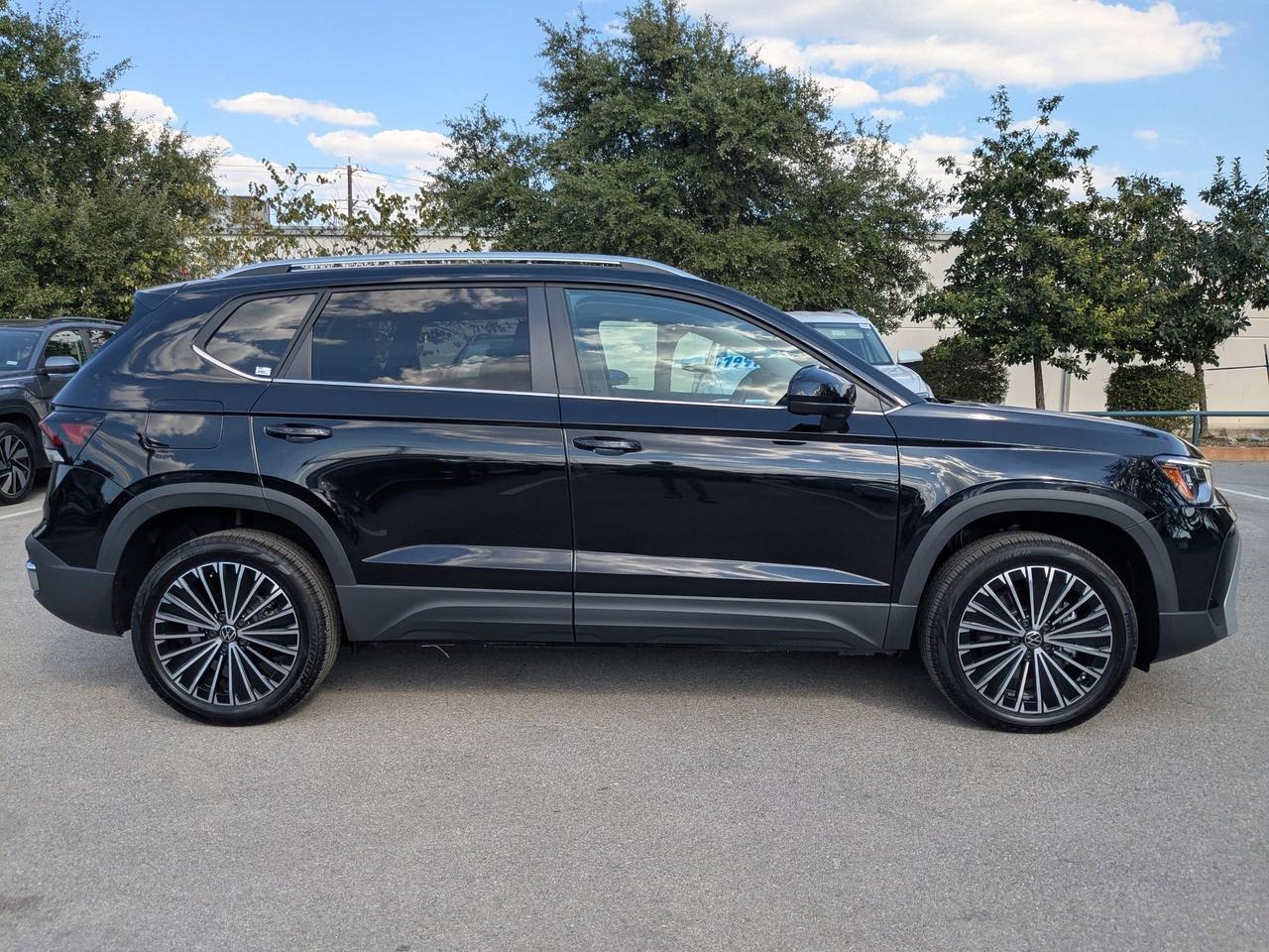 2025 Volkswagen Taos SE San Antonio TX
