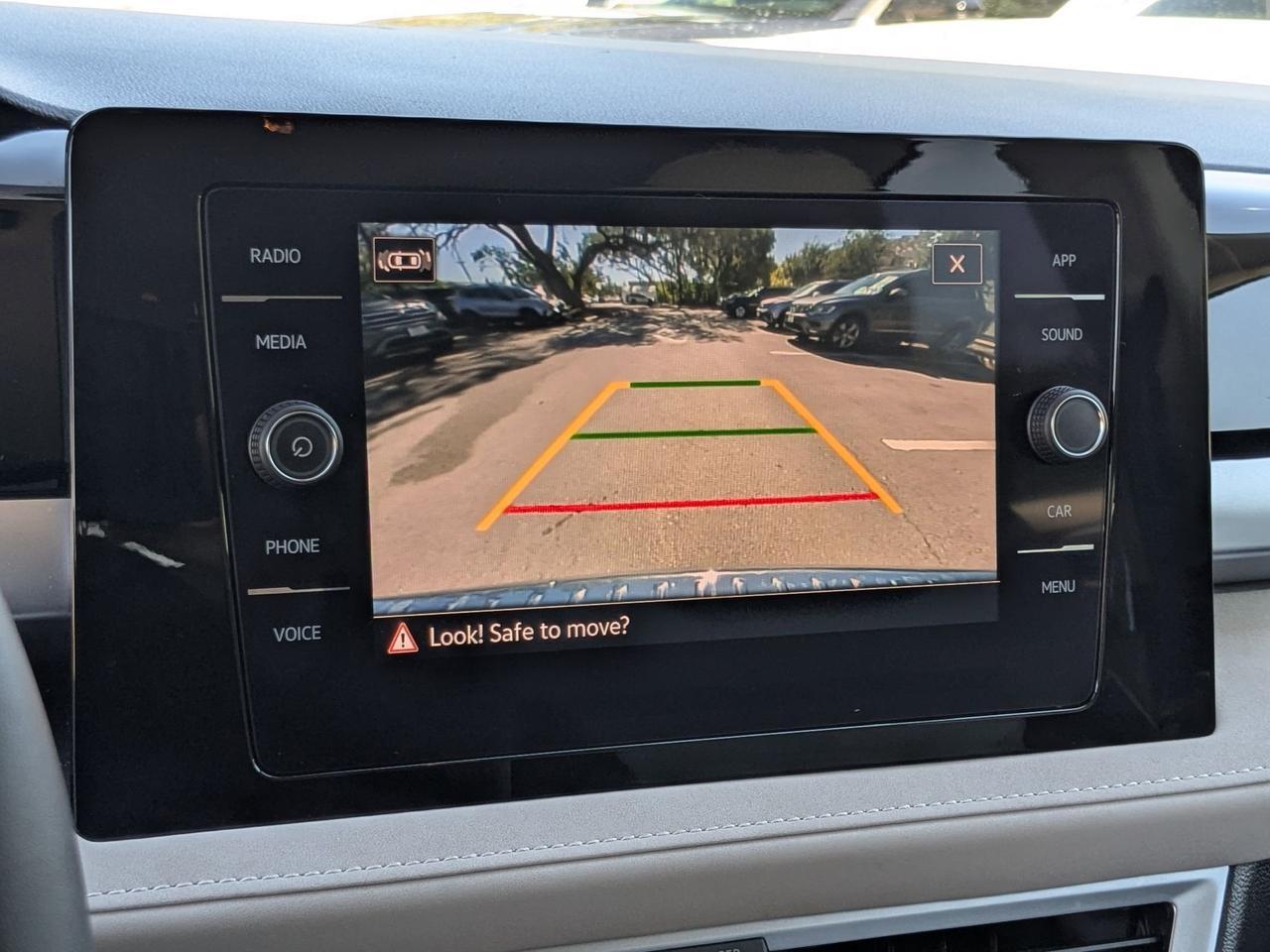 2025 Volkswagen Taos SE San Antonio TX