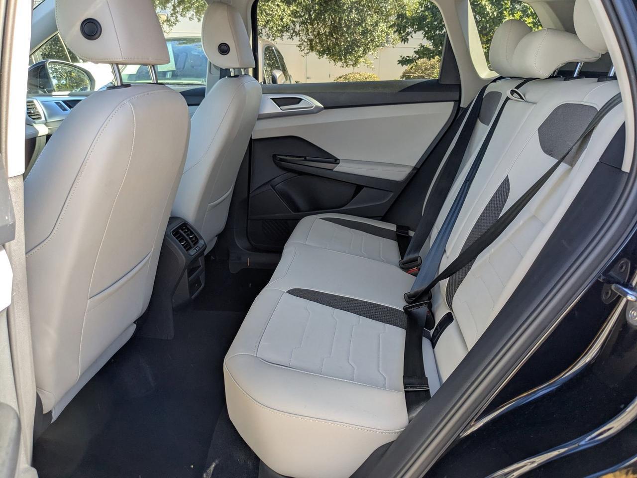 2025 Volkswagen Taos SE San Antonio TX