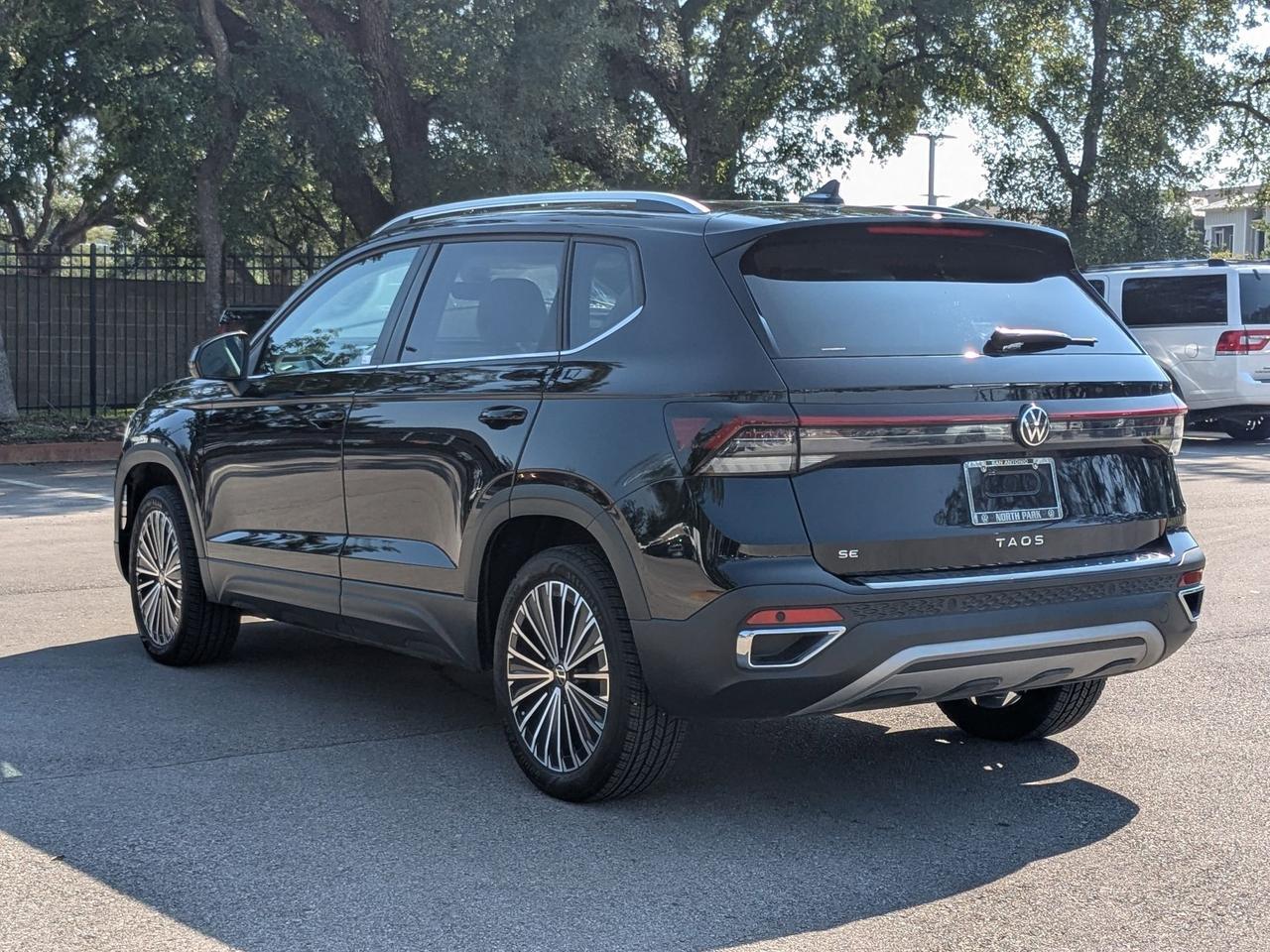 2025 Volkswagen Taos SE San Antonio TX