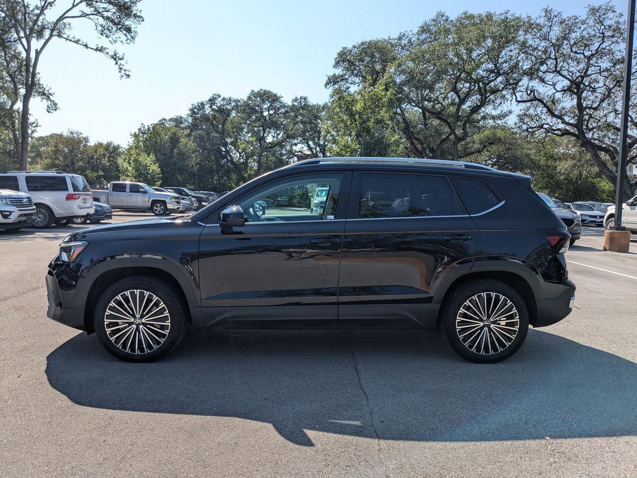 2025 Volkswagen Taos SE San Antonio TX