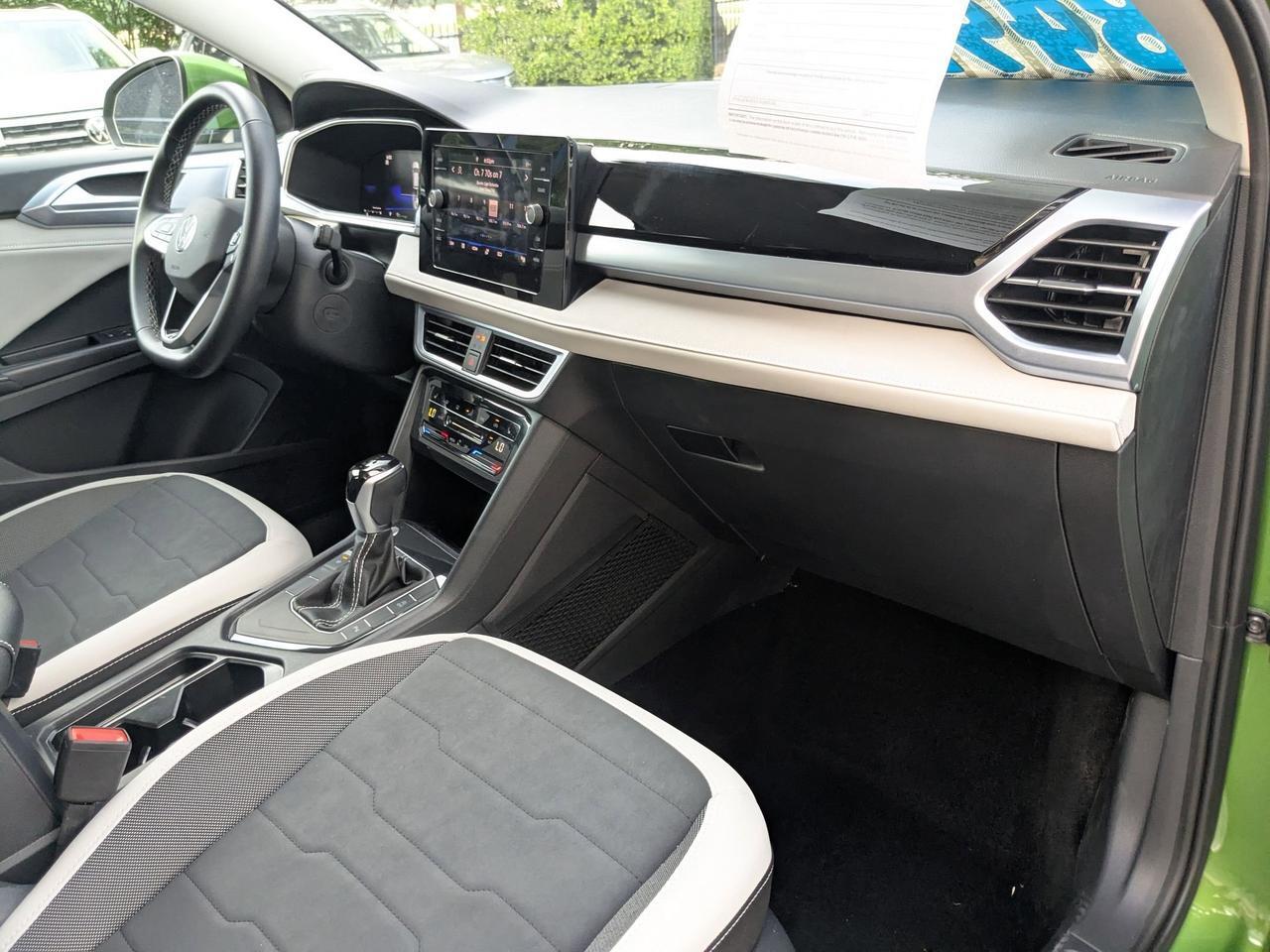 2025 Volkswagen Taos SE San Antonio TX
