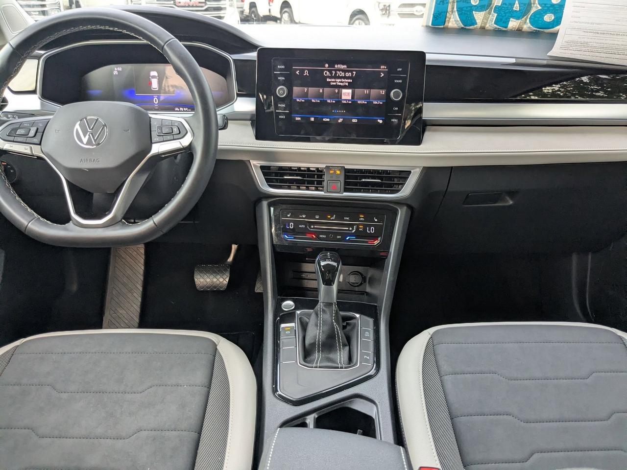 2025 Volkswagen Taos SE San Antonio TX