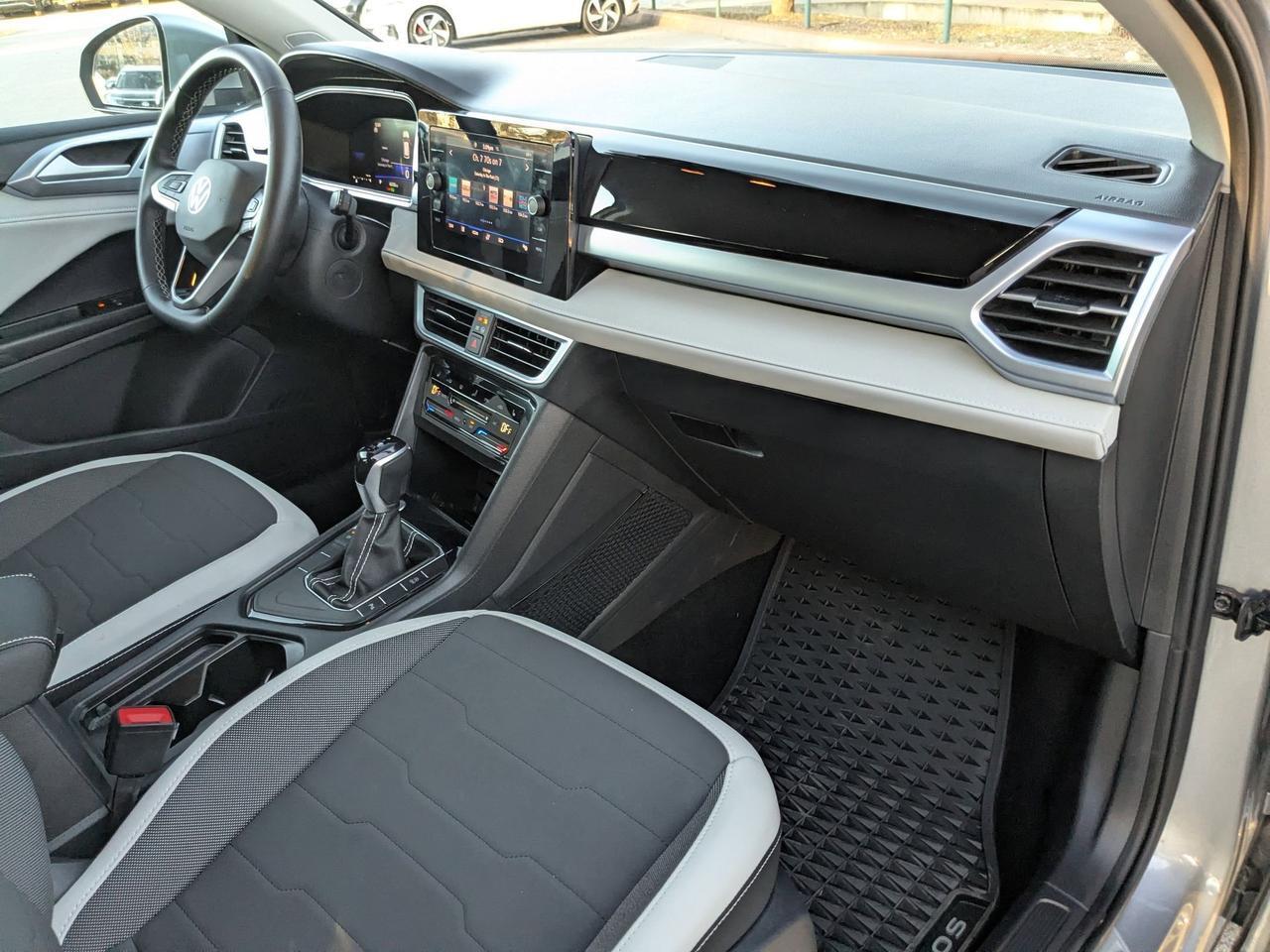 2025 Volkswagen Taos SE San Antonio TX