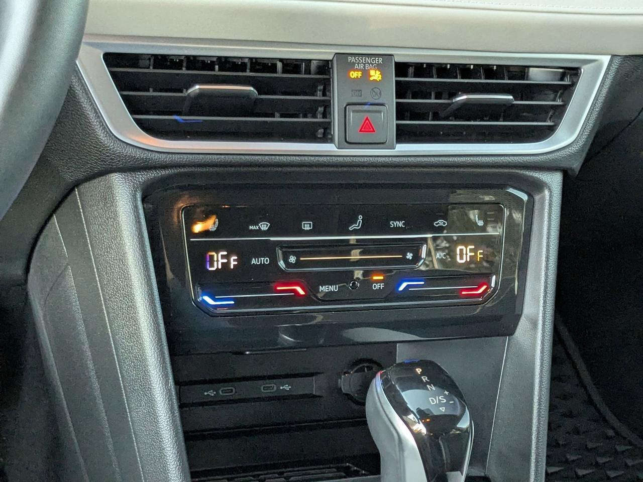 2025 Volkswagen Taos SE San Antonio TX