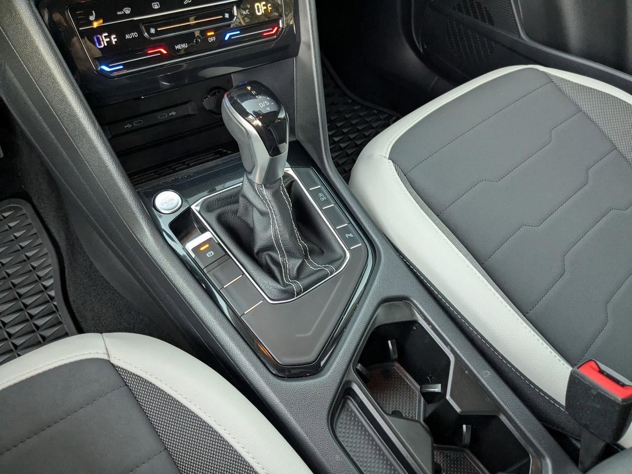 2025 Volkswagen Taos SE San Antonio TX