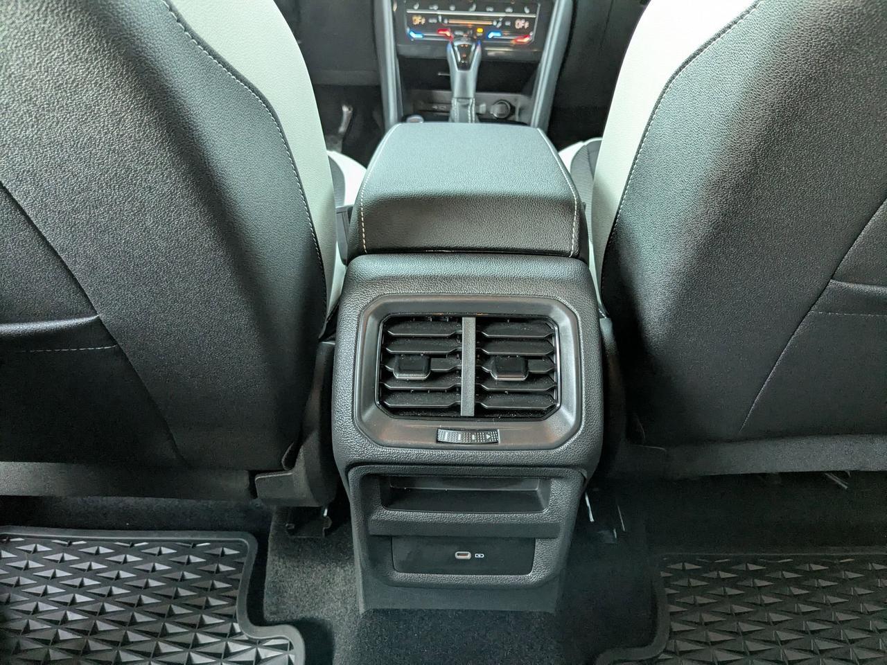 2025 Volkswagen Taos SE San Antonio TX