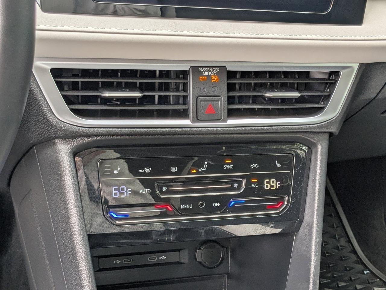 2025 Volkswagen Taos SE San Antonio TX