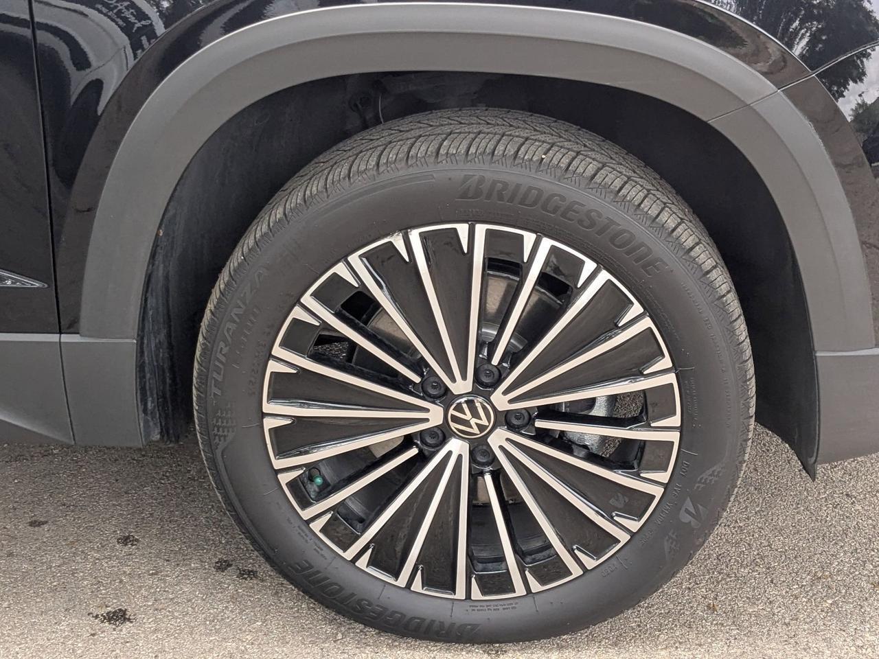 2025 Volkswagen Taos SE San Antonio TX