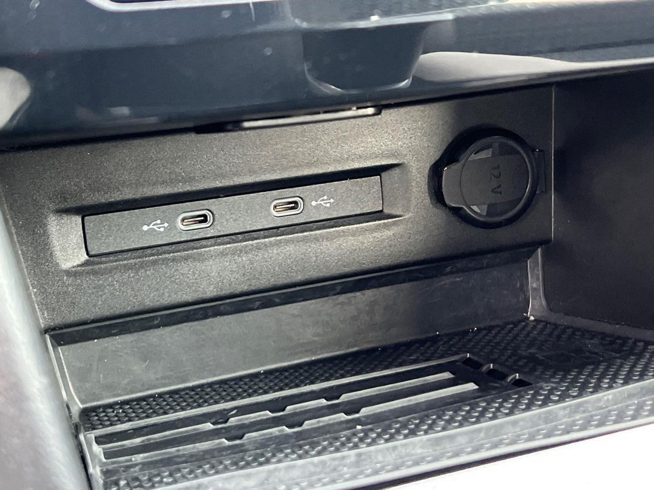 2025 Volkswagen Taos SE Hagerstown MD