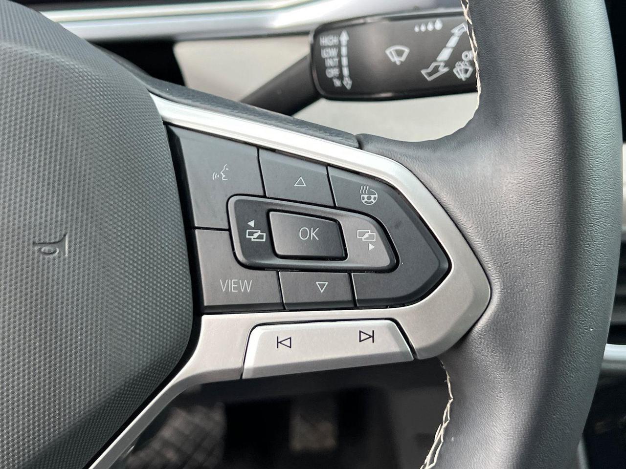 2025 Volkswagen Taos SE Hagerstown MD