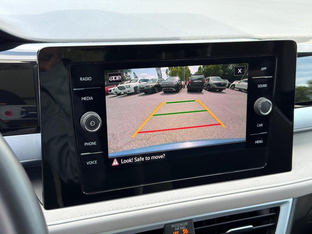 2025 Volkswagen Taos SE Hagerstown MD