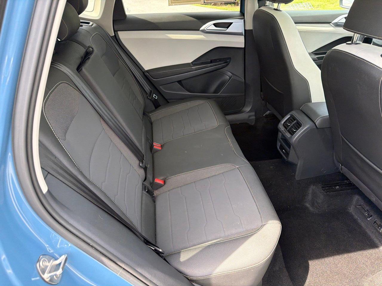 2025 Volkswagen Taos SE Hagerstown MD