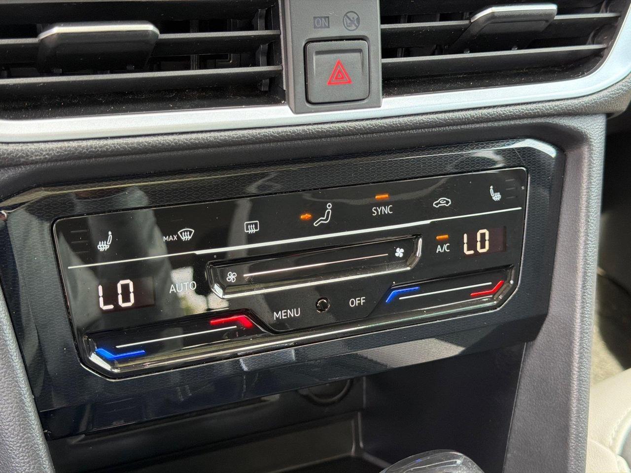 2025 Volkswagen Taos SE Hagerstown MD