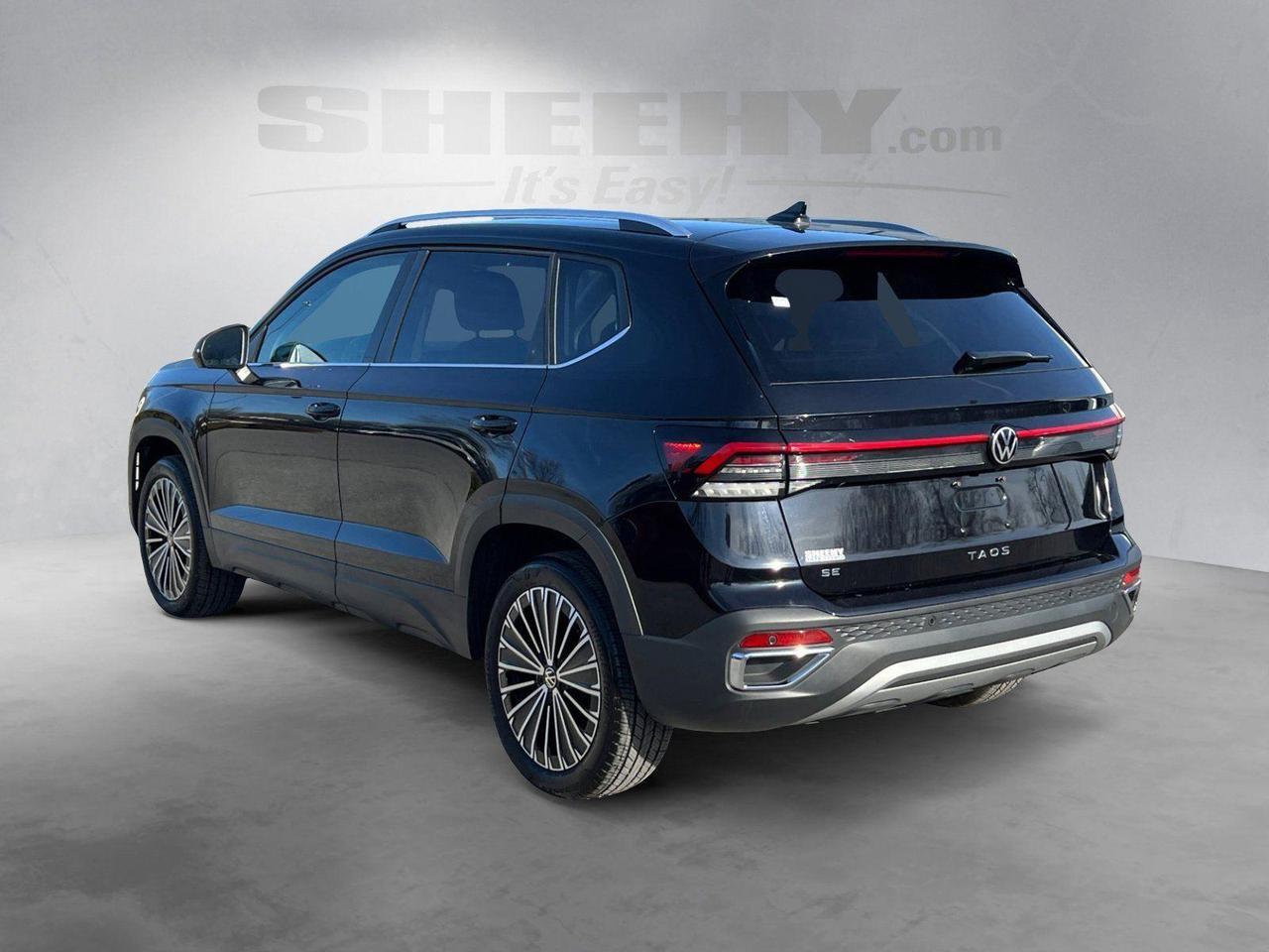 2025 Volkswagen Taos SE Hagerstown MD