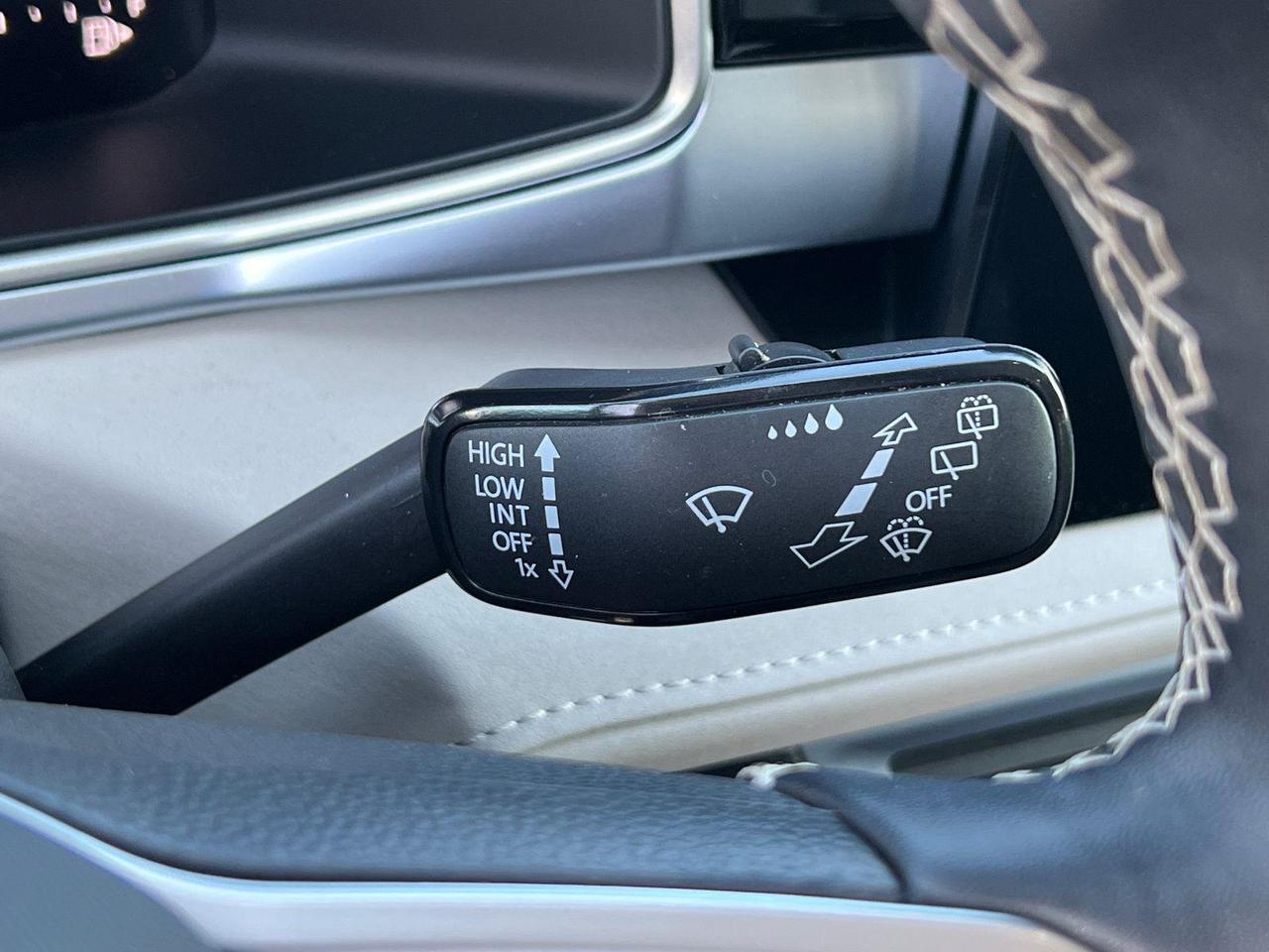 2025 Volkswagen Taos SE Hagerstown MD