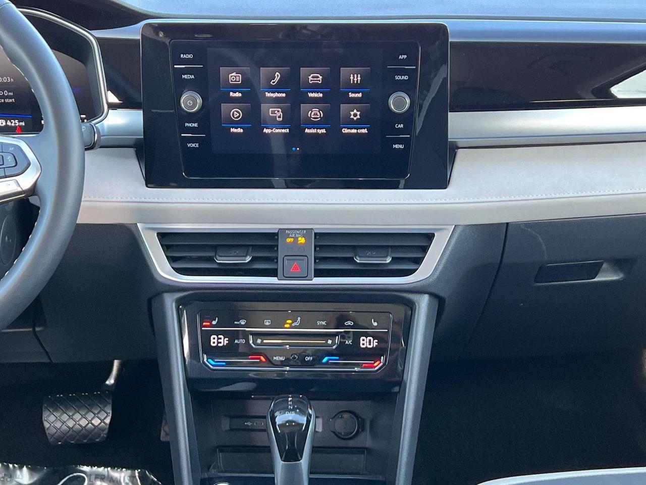 2025 Volkswagen Taos SE Hagerstown MD