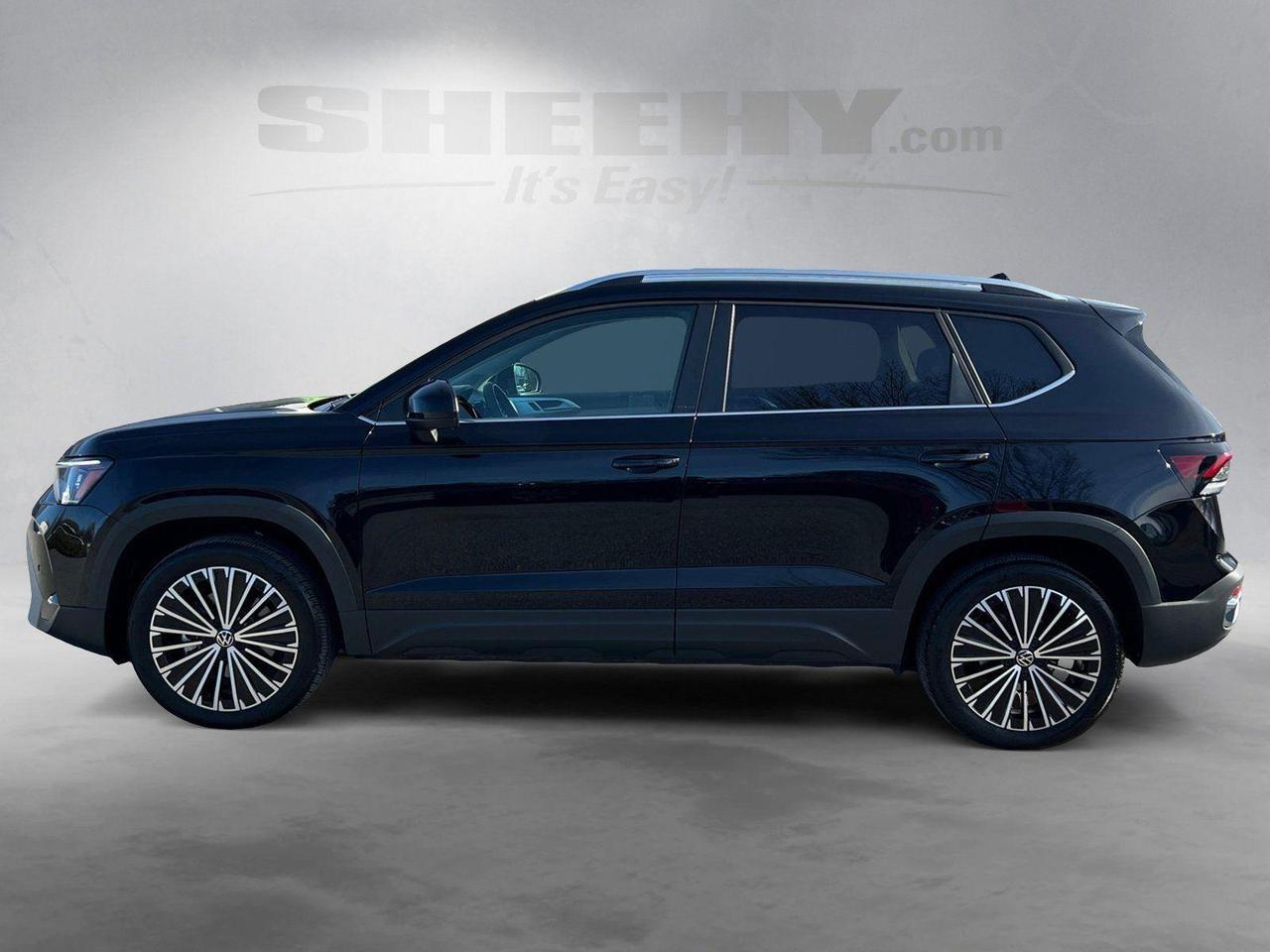 2025 Volkswagen Taos SE Hagerstown MD