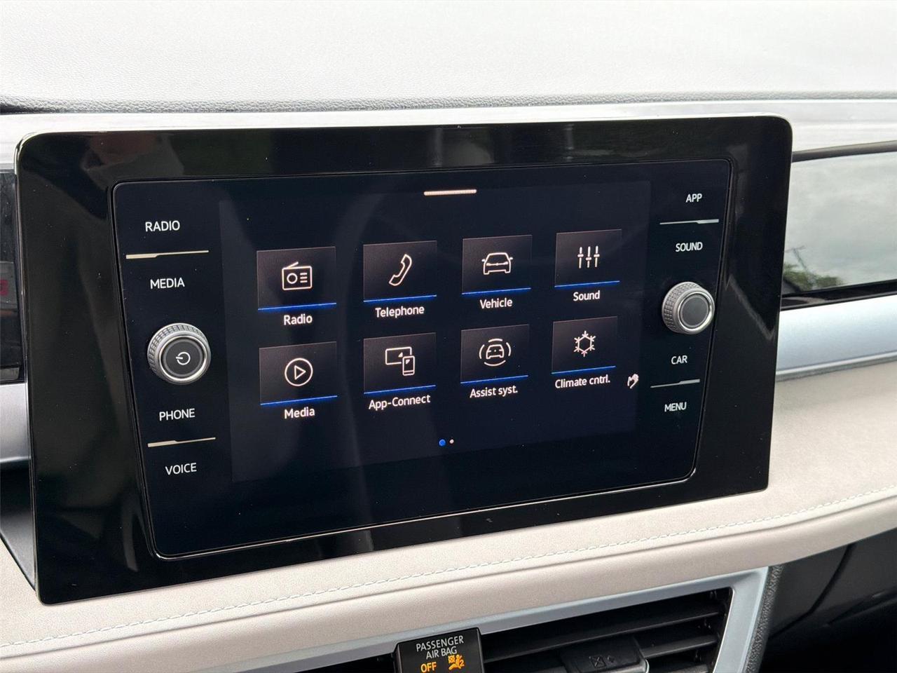 2025 Volkswagen Taos SE Hagerstown MD