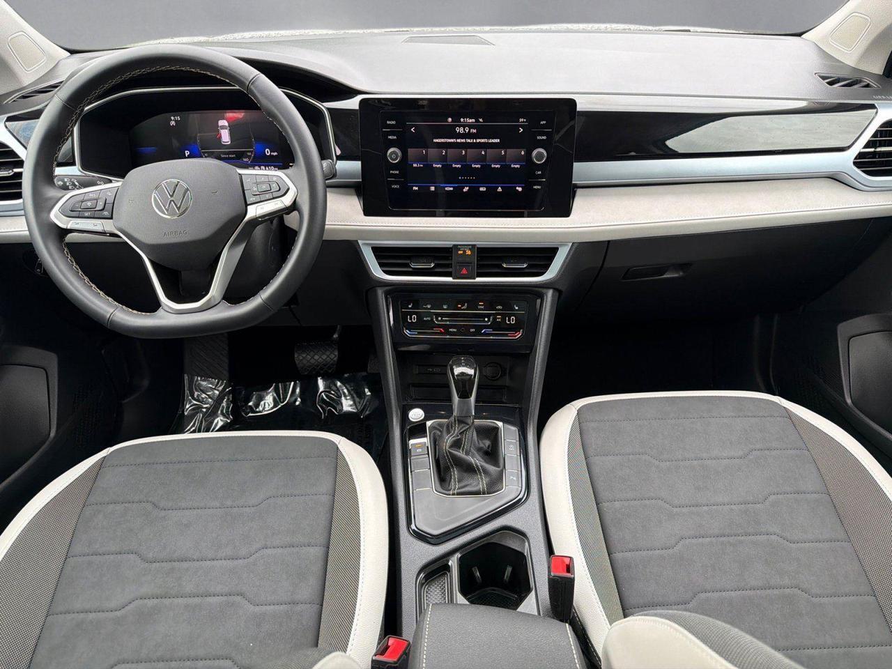 2025 Volkswagen Taos SE Hagerstown MD