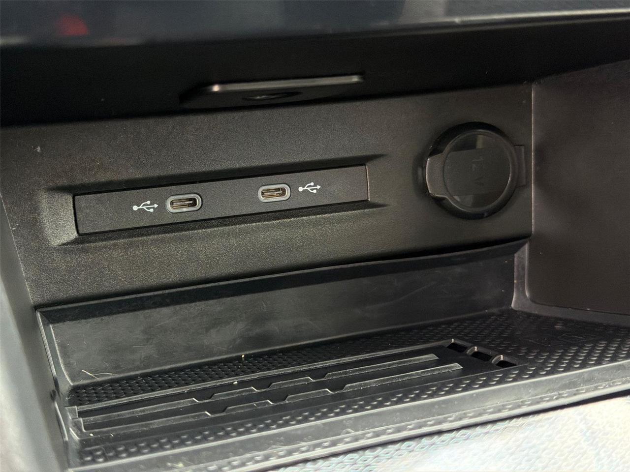 2025 Volkswagen Taos SE Hagerstown MD