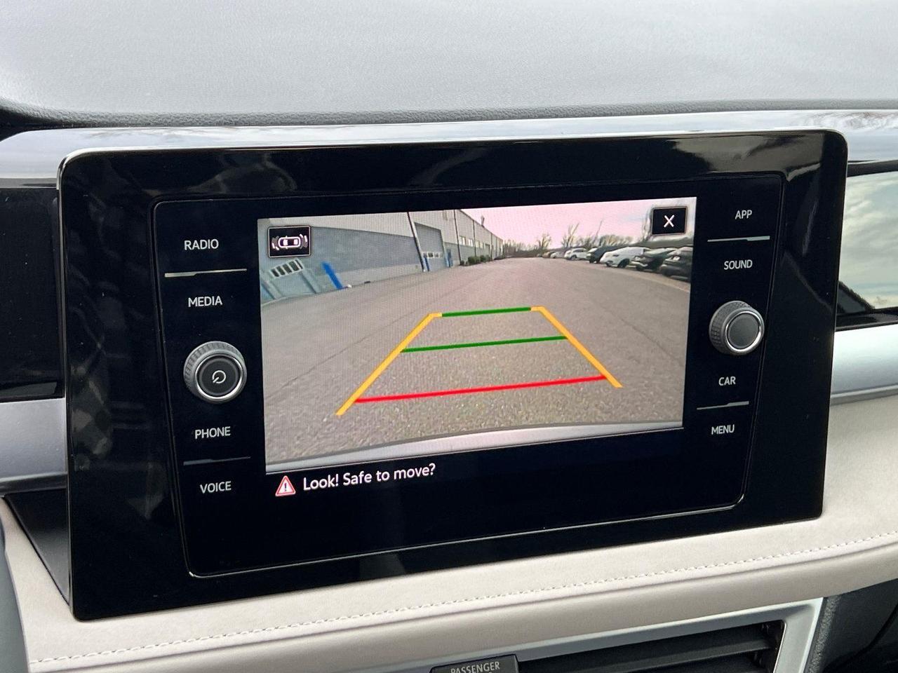 2025 Volkswagen Taos SE Hagerstown MD