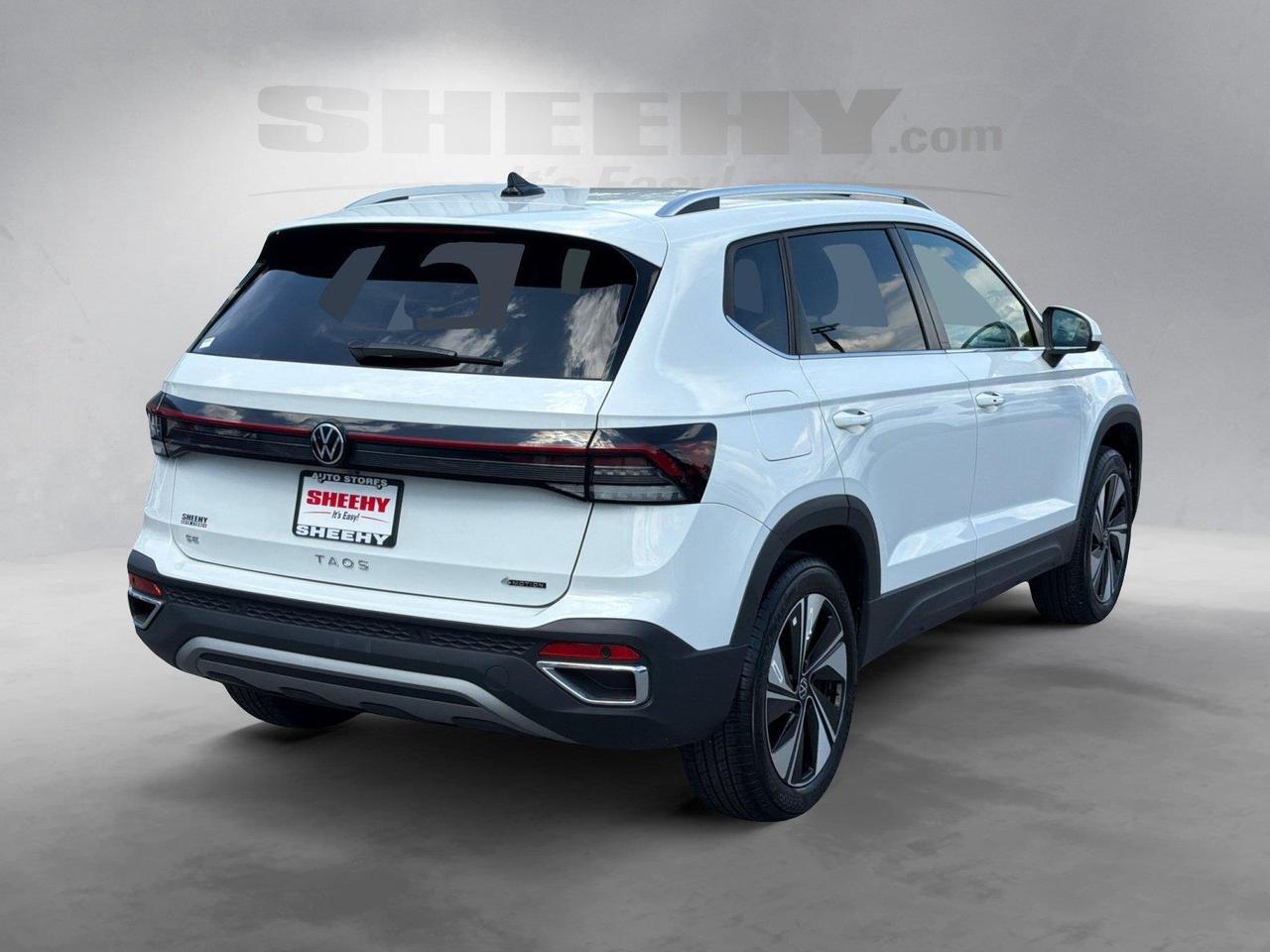2025 Volkswagen Taos SE Hagerstown MD