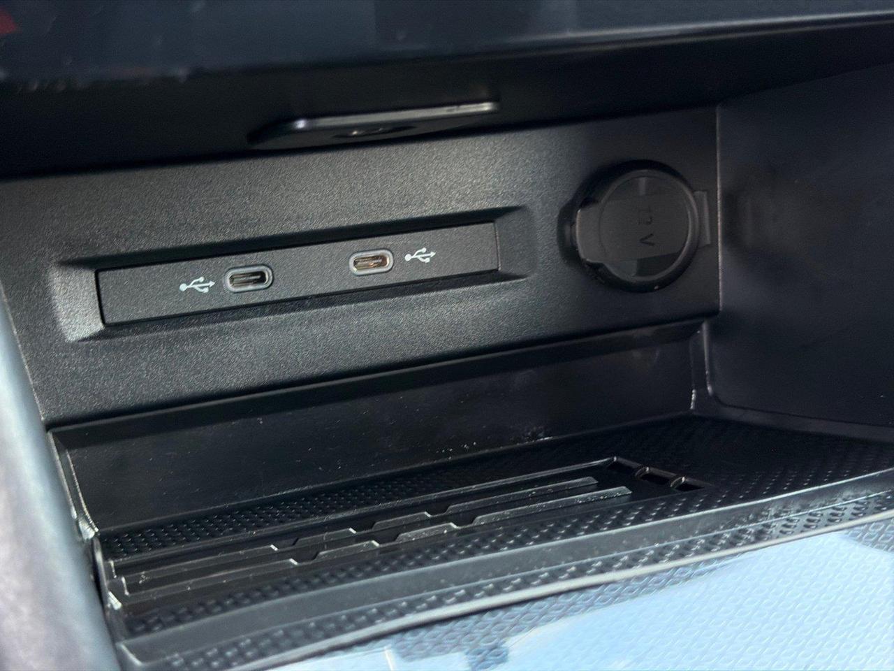 2025 Volkswagen Taos SE Hagerstown MD