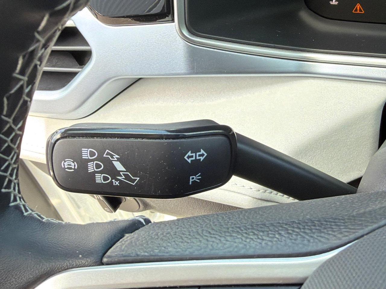 2025 Volkswagen Taos SE Hagerstown MD