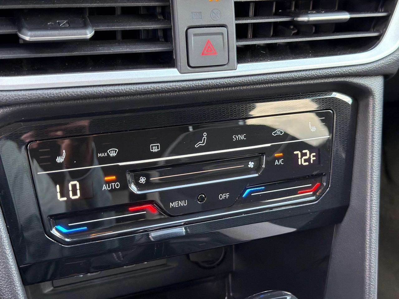 2025 Volkswagen Taos SE Hagerstown MD