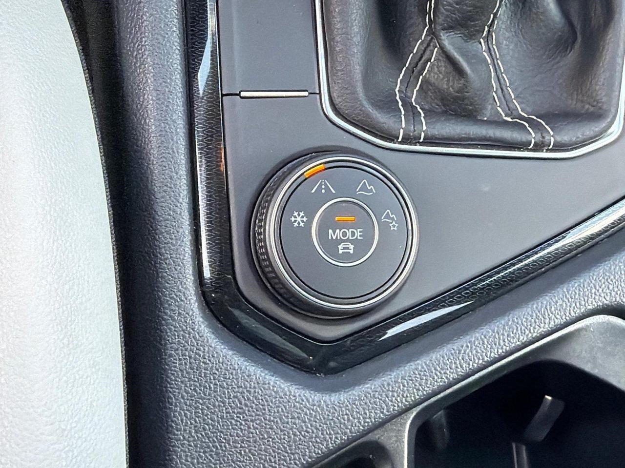 2025 Volkswagen Taos SE Hagerstown MD