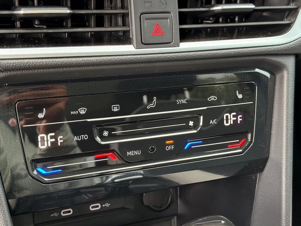 2025 Volkswagen Taos SE Hagerstown MD