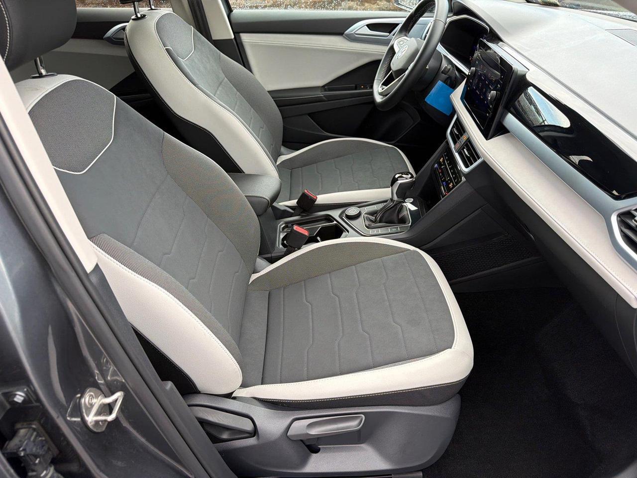 2025 Volkswagen Taos SE Hagerstown MD