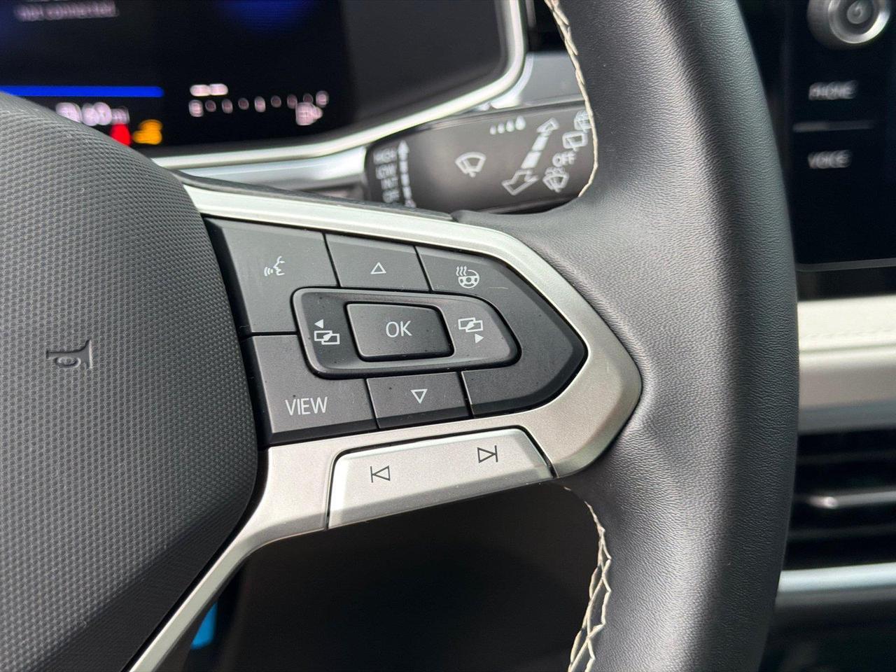 2025 Volkswagen Taos SE Hagerstown MD