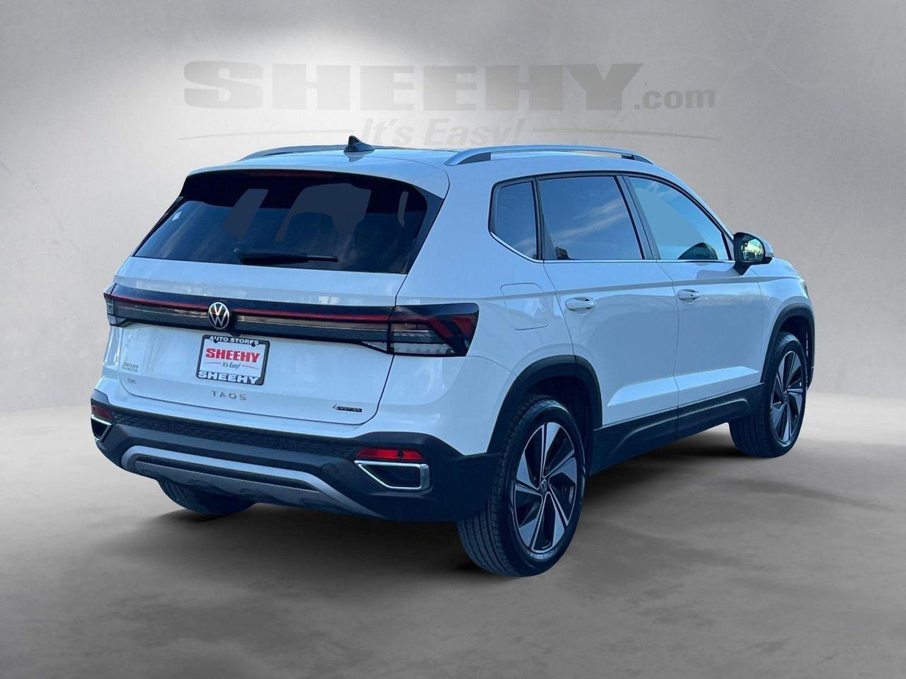 2025 Volkswagen Taos SE Hagerstown MD