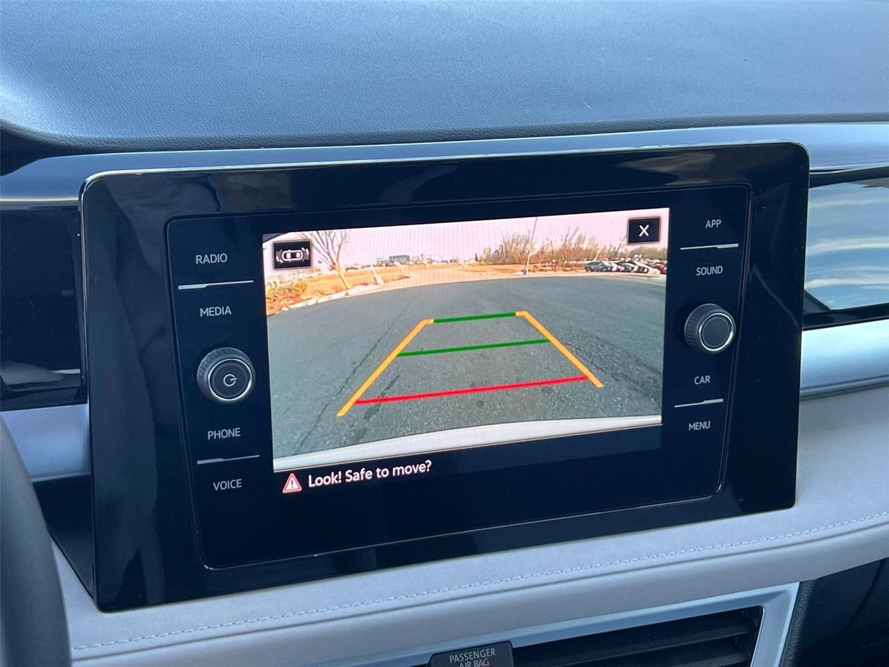 2025 Volkswagen Taos SE Hagerstown MD