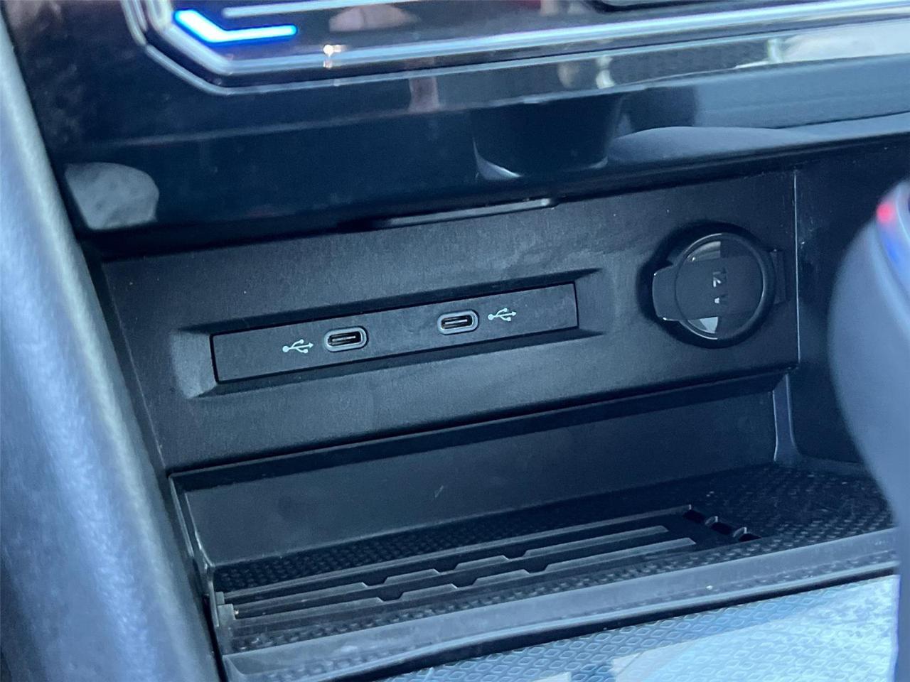 2025 Volkswagen Taos SE Hagerstown MD