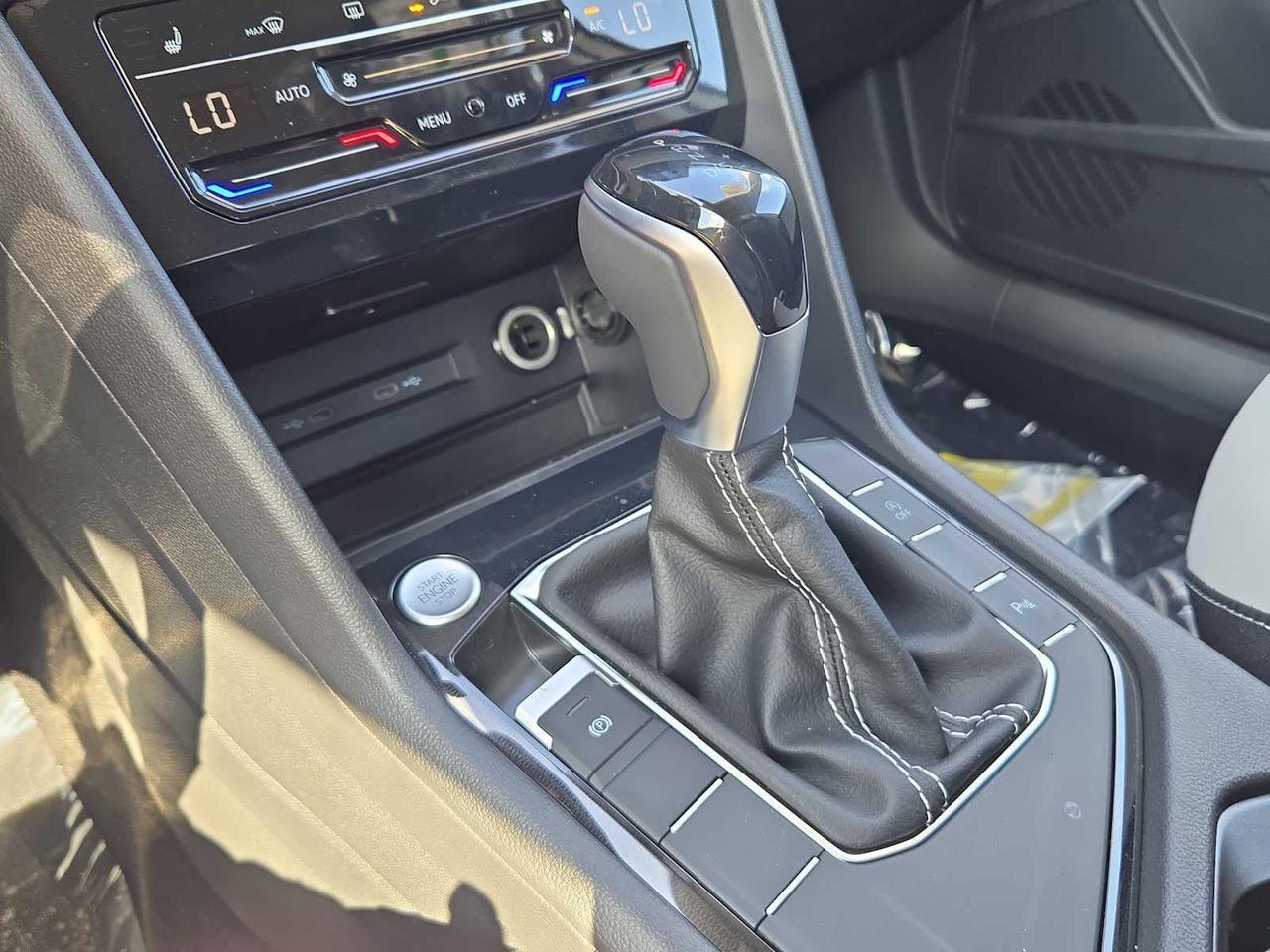 2025 Volkswagen Taos SE Medford MA