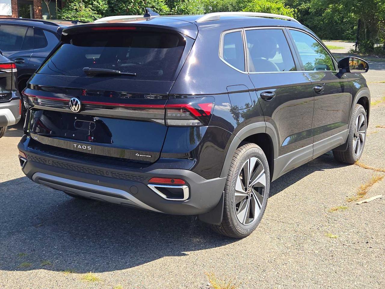 2025 Volkswagen Taos SE Medford MA