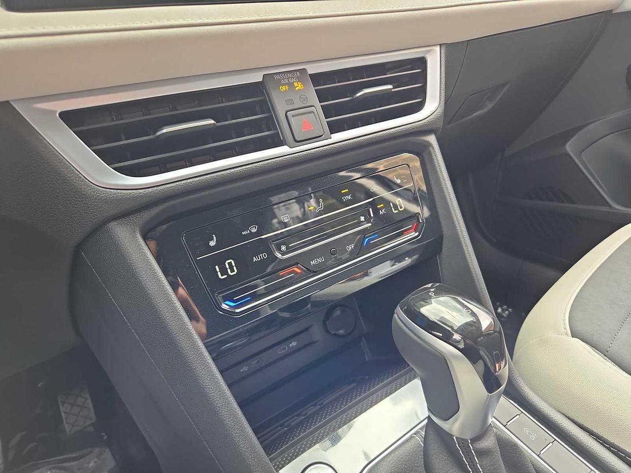 2025 Volkswagen Taos SE Medford MA